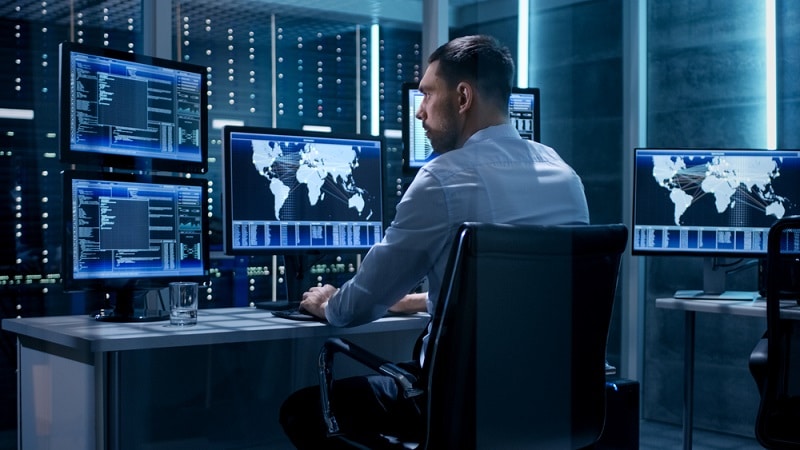 Five Security Operations Center Models Compared: Find The Right SOC Model